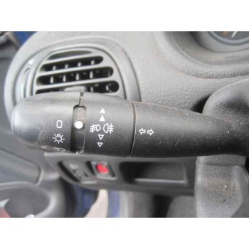 peugeot 206 berlina del año 2002