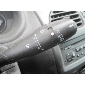 peugeot 206 berlina del año 2002