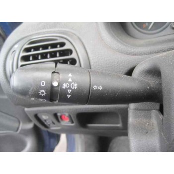 peugeot 206 berlina del año 2002