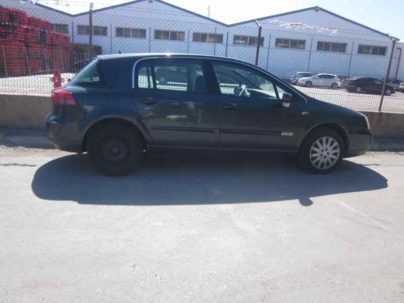 RENAULT VEL SATIS (BJ0)