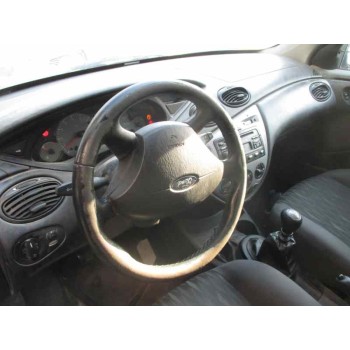 ford focus berlina (cak) del año 2003