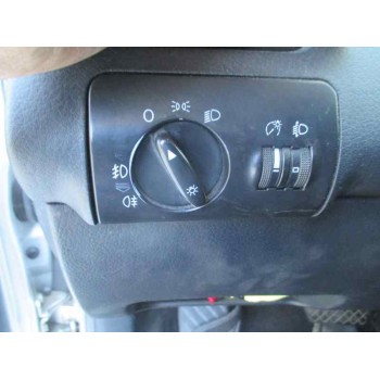 audi a6 berlina (4b2) del año 2000