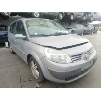 renault grand scenic del año 2005