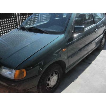 volkswagen polo berlina (6n1) del año 1998
