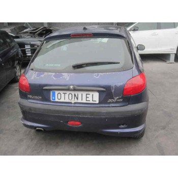 peugeot 206 berlina del año 2002