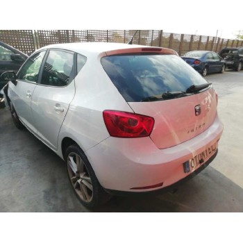 seat ibiza (6j5) del año 2010