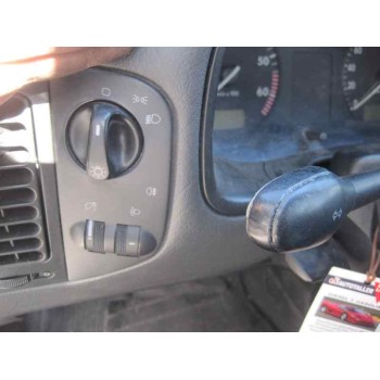 volkswagen polo berlina (6n1) del año 1998