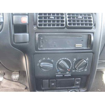 volkswagen polo berlina (6n1) del año 1998