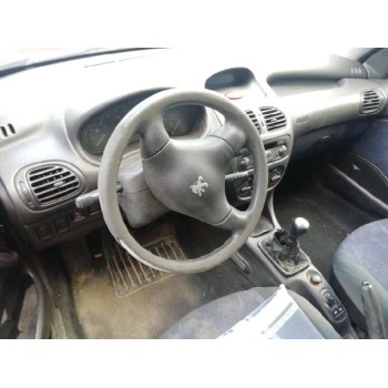 peugeot 206 berlina del año 1999