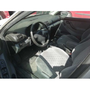 seat toledo (1m2) del año 2000