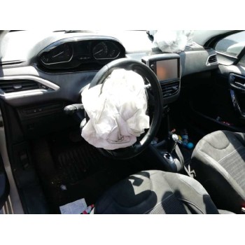 peugeot 208 del año 2014