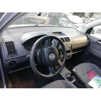 volkswagen polo (9n1) del año 2003