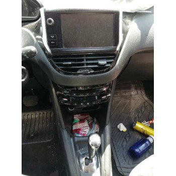 peugeot 208 del año 2014