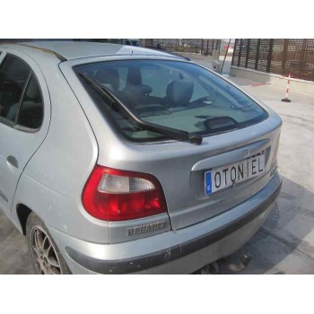 renault megane i fase 2 berlina (ba0) del año 2001