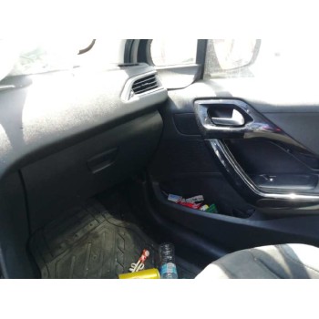 peugeot 208 del año 2014