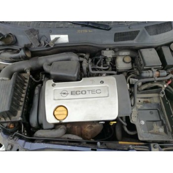 opel astra g berlina del año 2000