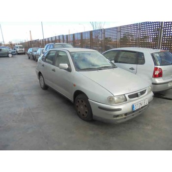 SEAT CORDOBA BERLINA (6K2)