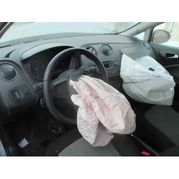 seat ibiza (6j5) del año 2013