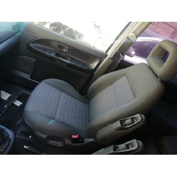 seat alhambra (7v9) del año 2004