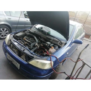 opel astra g berlina del año 2004