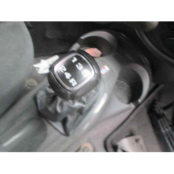 ford focus berlina (cak) del año 2001