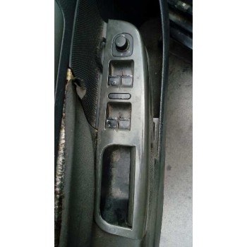 volkswagen golf v berlina (1k1) del año 2004