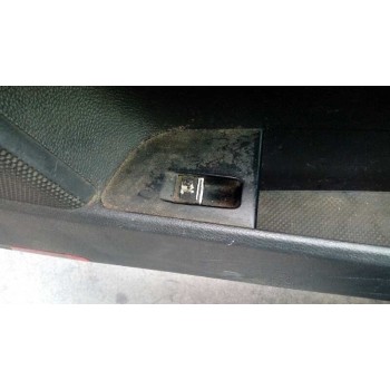 volkswagen golf v berlina (1k1) del año 2004