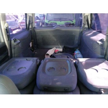 seat alhambra (7v9) del año 2004