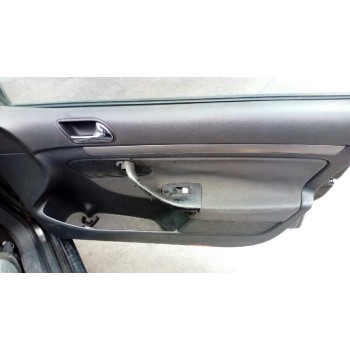 volkswagen golf v berlina (1k1) del año 2004