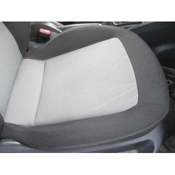 seat ibiza (6j5) del año 2013