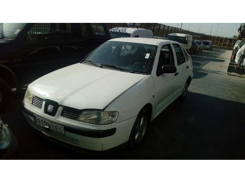 SEAT CORDOBA BERLINA (6K2)