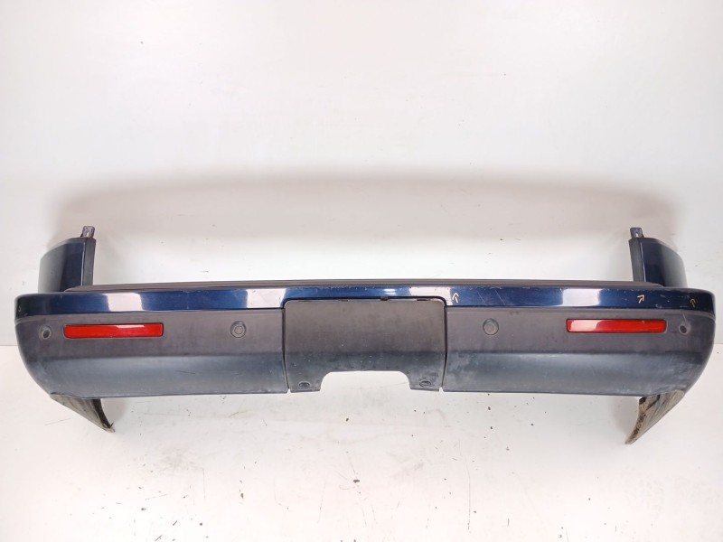 Recambio de paragolpes trasero para land rover discovery iv (l319) 3.0 td 4x4 referencia OEM IAM LR015463  