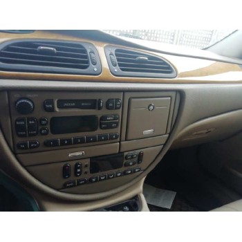 jaguar s-type del año 2000