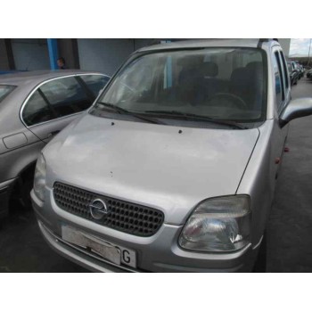 opel agila del año 2000