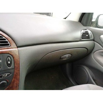 citroën c5 berlina del año 2004