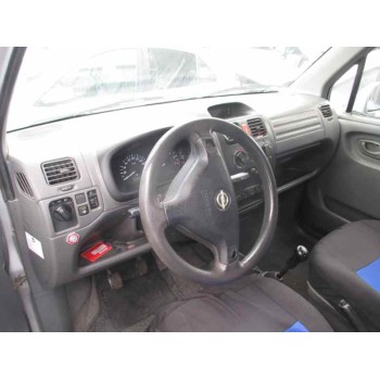 opel agila del año 2000