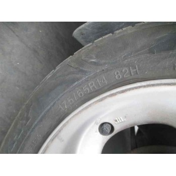 peugeot 206 berlina del año 2000