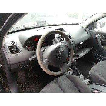 renault megane ii berlina 3p del año 2003