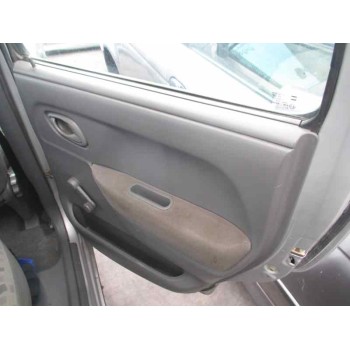 opel agila del año 2000