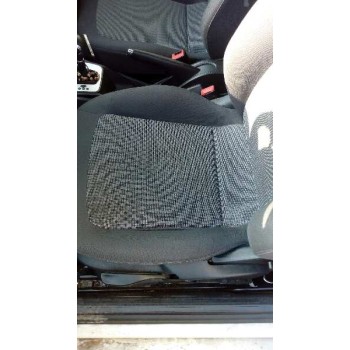 seat ibiza (6j5) del año 2010