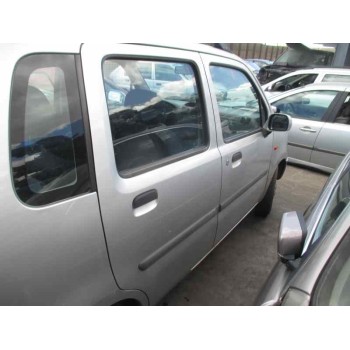 opel agila del año 2000