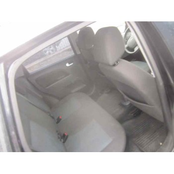 ford fiesta (cbk) del año 2001