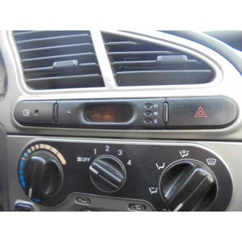 daewoo lanos del año 2001