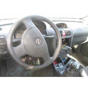 opel corsa c del año 2004