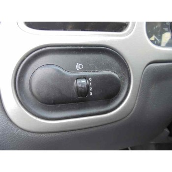 daewoo lanos del año 2001