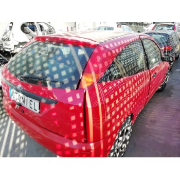 ford focus berlina (cak) del año 2003