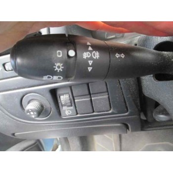 citroën xsara berlina del año 2002