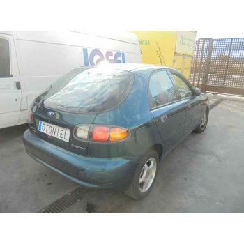 daewoo lanos del año 2001