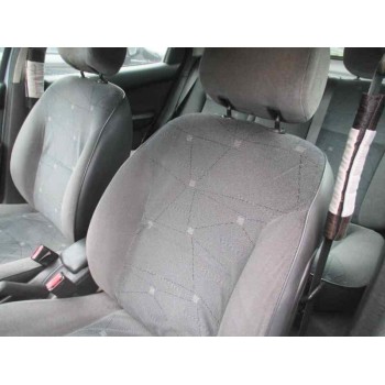 citroën xsara berlina del año 2002