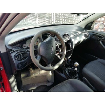 ford focus berlina (cak) del año 2003